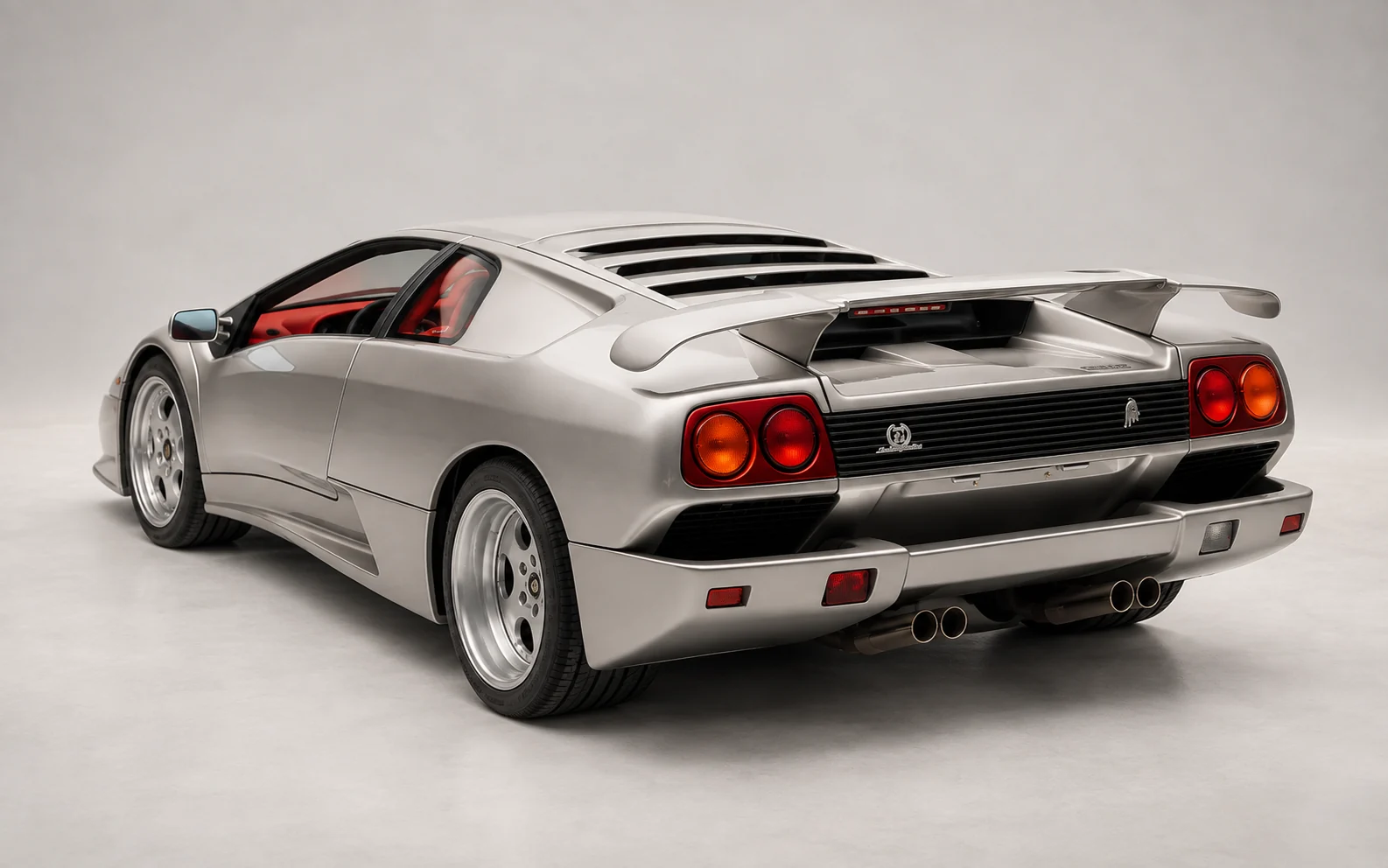 Lamborghini Diablo SE30, chassis 12049, gallery frame 16
