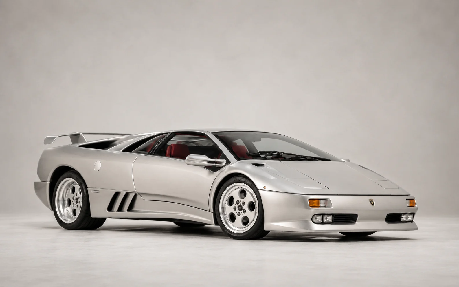 Lamborghini Diablo SE30, chassis 12049, gallery frame 3