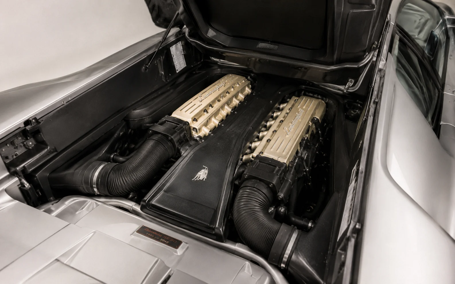 Lamborghini Diablo SE30, chassis 12049, gallery frame 54